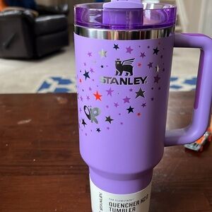 Olivia Rodrigo Stanley 40oz